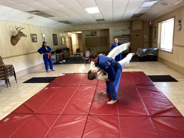 Seoi nage — Shihan Jean Thebeau