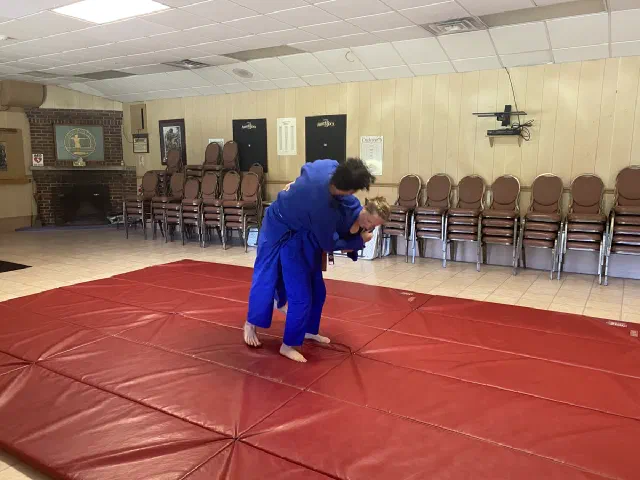 Seoi nage — Kimm and Devon